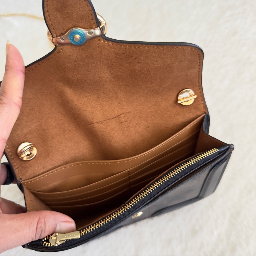 COACH AUTHENTIC Black and Brown Leather Shoulder Bag - Picture 8 of 13